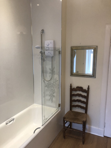 Bathroom 4, The Tannochbrae, Moray