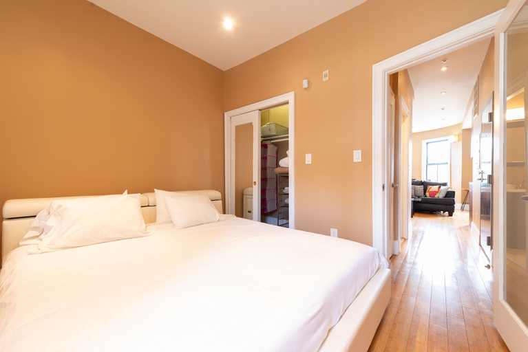Bedroom 2, Pelicanstay in Boston Bay Village, Boston