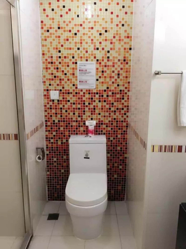 Bathroom 3, Beijing Sentury Apartment Hotel, Beijing