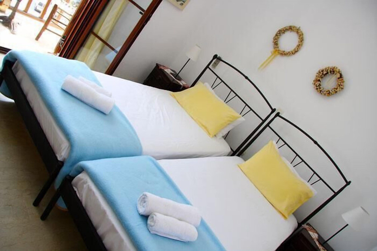 Bedroom 3, Lykomides, Central Greece