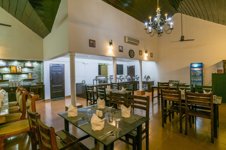 Food & Drinks 5, Warmth Lake Haven, Alappuzha