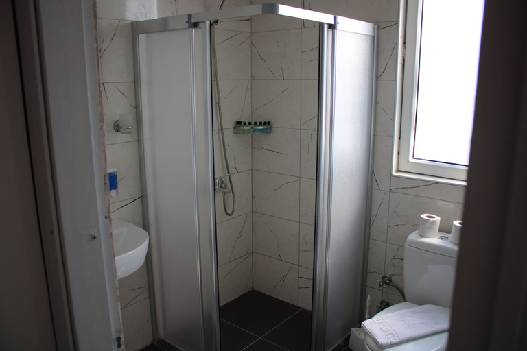 Bathroom 5, Bin Billa Hotel, Alanya