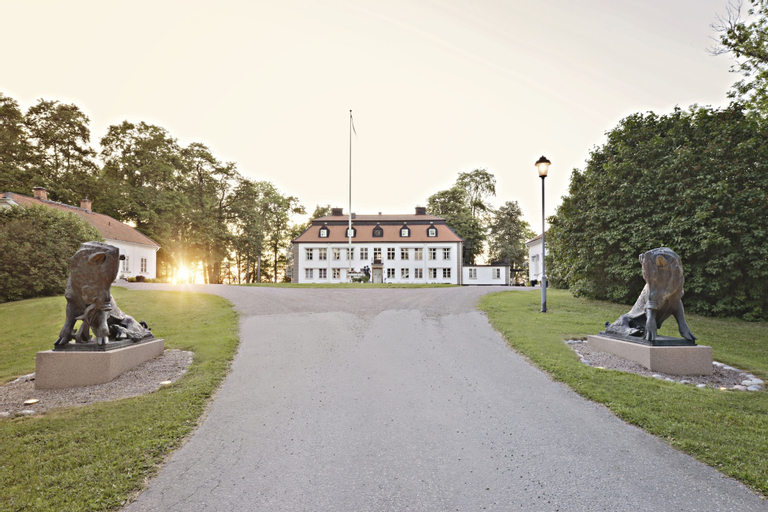 Skytteholm, Ekerö