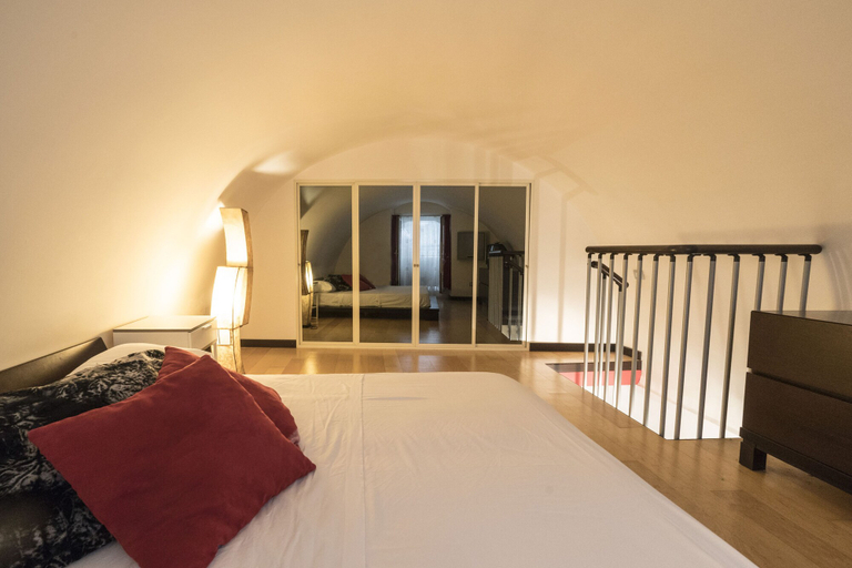Room 5, Saint Nicolaus, Bari