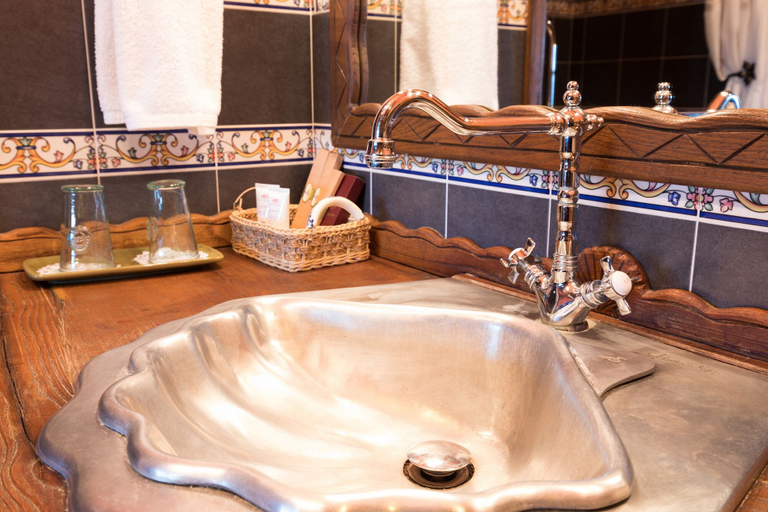 Bathroom 3, Hotel Prada a Tope - Palacio de Canedo, León