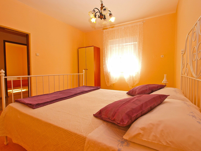 Bedroom 2, Apartment 1157, Pula