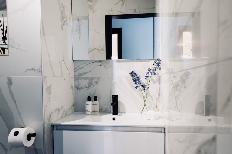Bathroom 5, Boutique Hotel 43 Zaandam-Amsterdam, Zaanstad