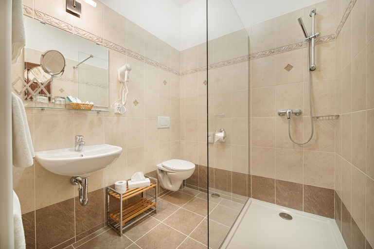 Bathroom 4, Brioni Suites, Ostrava