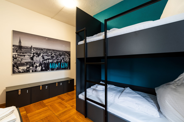 Bedroom 3, Henrietta's Sleeping, Ulm