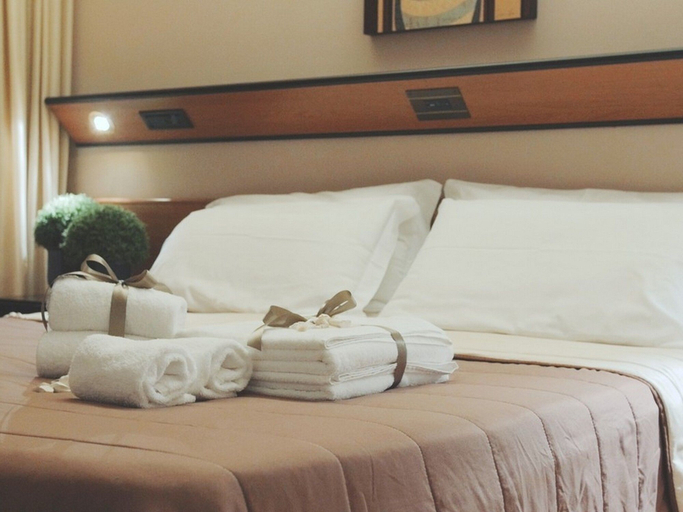 Bedroom 3, Cristal Palace Hotel, Barletta-Andria-Trani