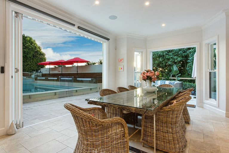 Others 5, Vaucluse Manor H327, Sydney
