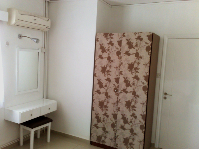 Bedroom 3, Hilltop Gardens