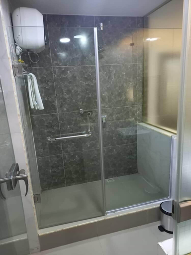 Bathroom 3, K-class Hotel, AbujaMun