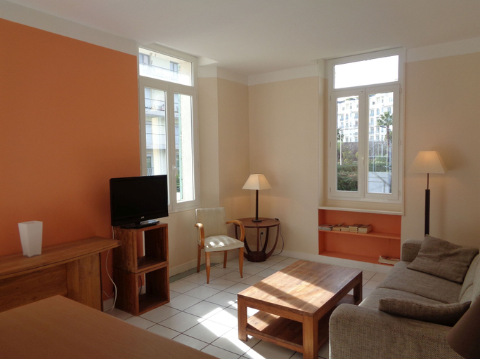 Others 5, Croisette-oasis, Alpes-Maritimes