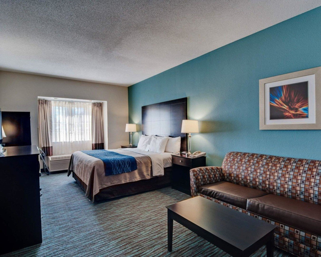 Bedroom 3, Comfort Inn Mount Airy, Surry
