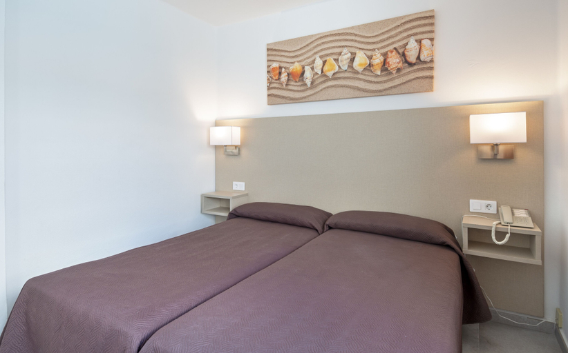 Bedroom 3, Apartamentos LIVVO Oasis, Las Palmas