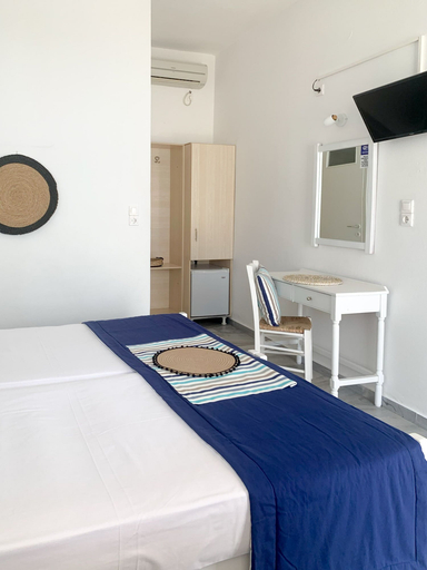 Bedroom 5, Drakos Twins, South Aegean