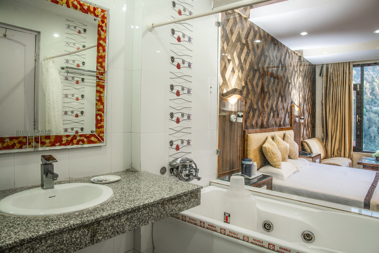Bathroom 3, Sukhsagar Regency, Shimla