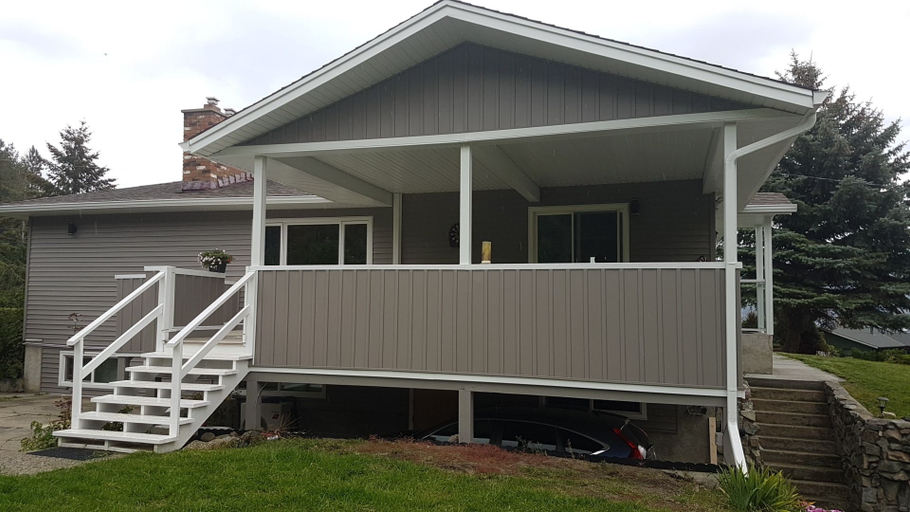 Exterior & Views, The Chirping Cricket Bed & Breakfast, Central Okanagan