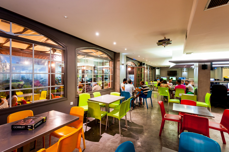 Food & Drinks 5, Elina Hotel Apartments, Crete