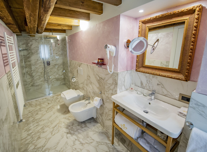 Bathroom 4, EGO' Residence Venice, Venezia