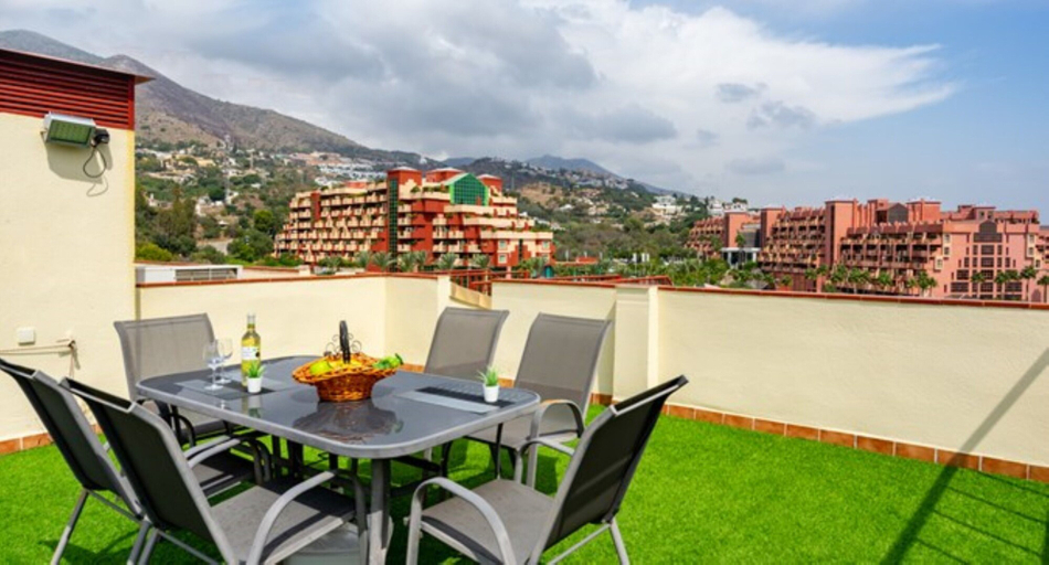 Others 4, Apartment - 2 Bedrooms with Pool, WiFi and Sea views - 107993, Málaga