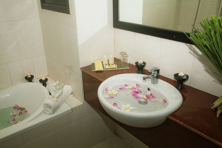 Bathroom 4, JK Resident, Siem Reap