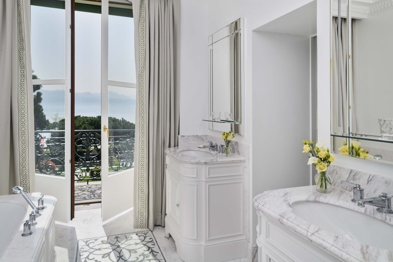 Bathroom 5, Beau-Rivage Palace, Lausanne