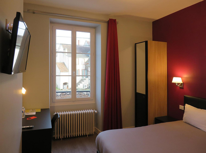 Bedroom 3, Hôtel Le Dormeux, Cher