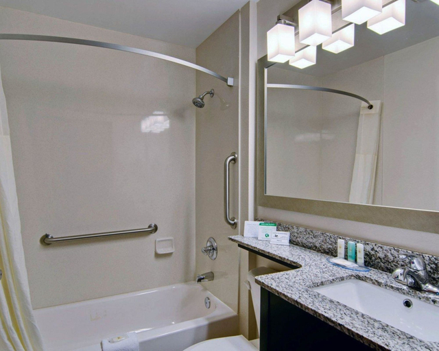 Bathroom 4, Comfort Inn Mount Airy, Surry