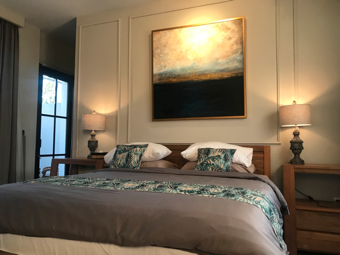 Bedroom 16