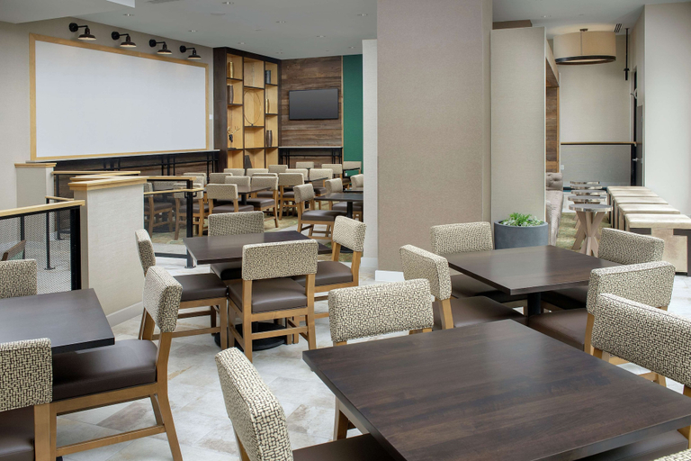 Food & Drinks 5, Homewood Suites by Hilton Austin Downtown, Travis