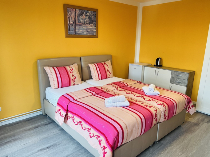 Bedroom 4, M&M Hotel - Wilhelmsburg, Hamburg