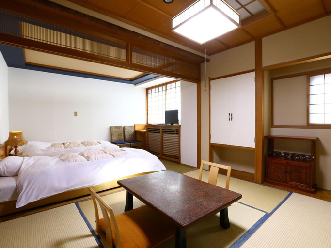 Bedroom 2, TOKIWAYA Ryokan, Nozawaonsen