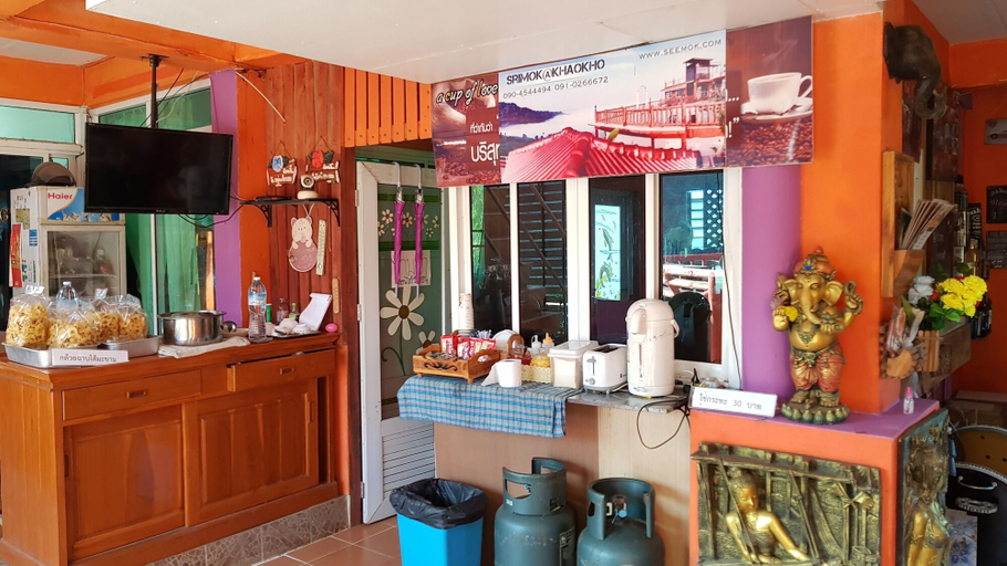 Food & Drinks 5, Seemok Resort, Khao Kho