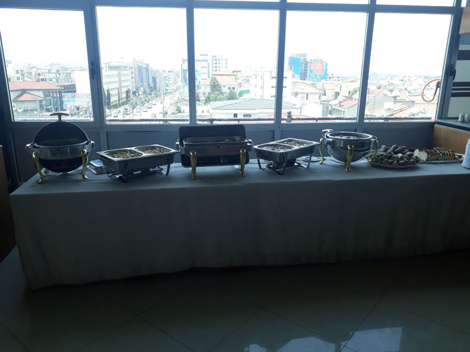 Food & Drinks 5, Bruhway Hotel, Addis Abeba