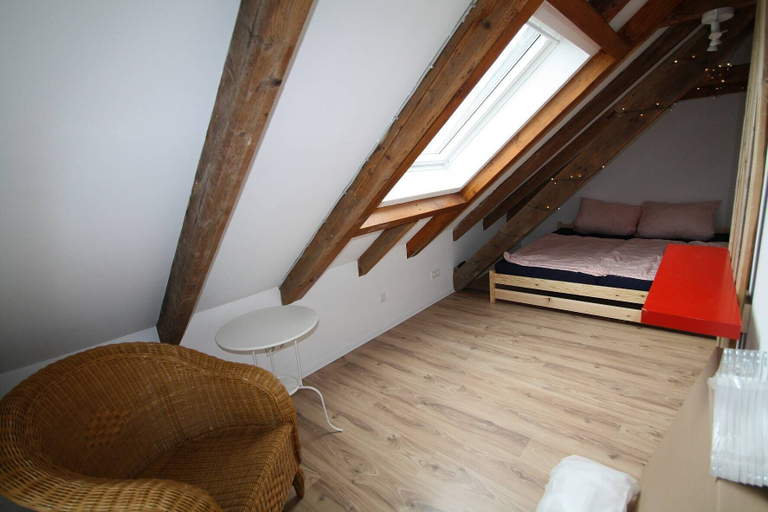 Bedroom 2, Maisonettewohnung mit großer Terrasse, Karlsruhe