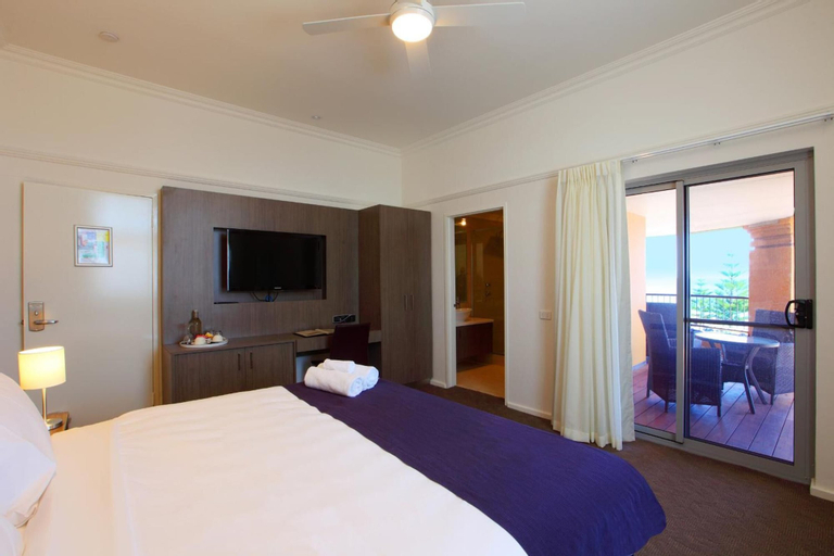 Bedroom 2, Cottesloe Beach Hotel, Cottesloe
