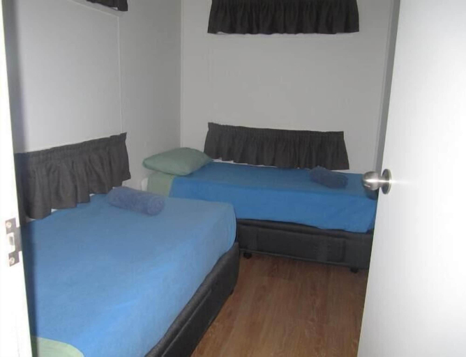Bedroom 3, Brighton Beachfront Holiday Park, Adelaide