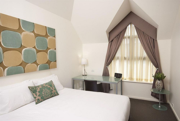 Bedroom 2, Majestic Old Lion Apartments, Adelaide