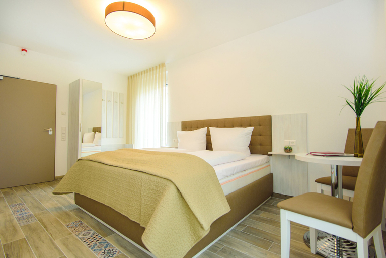 Bedroom 4, Hotel Filderhof Reutlingen, Reutlingen