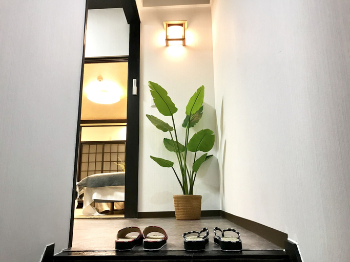 Others 4, Osaka Premium House, Osaka