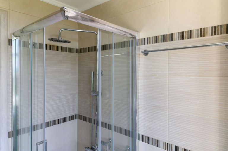 Bathroom 3, Villa Filoxenia - by the sea - up to 12 guests, West Greece