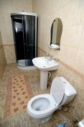 Bathroom 3, Gold Star, Karachayevskiy rayon