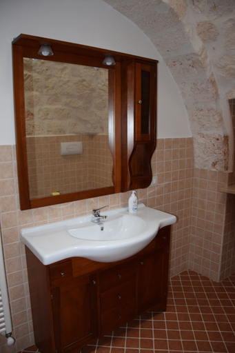 Bathroom 3, Dimora Domrose, Taranto