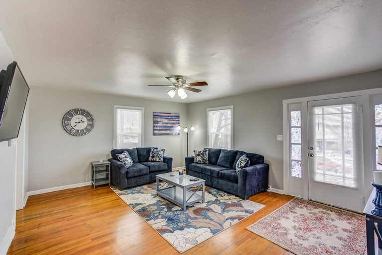 Others 5, 2BR Olympic Training Center Dog-friendly, El Paso