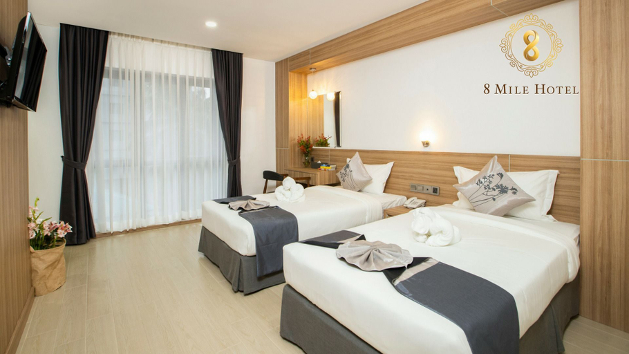 Bedroom 3, 8 Mile Hotel, Yangon