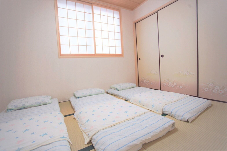 Bedroom 2, SC1 Kaikanoyado, Osaka
