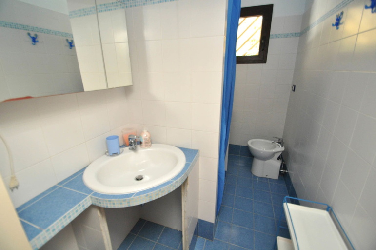 Bathroom, Villetta Certosina I, Lecce