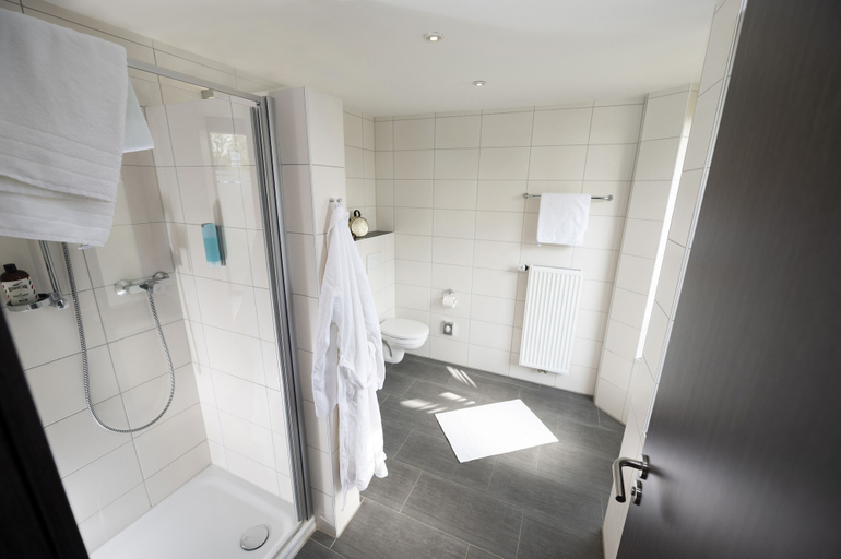 Bathroom 5, Hotel Tiek.zwei, Emsland